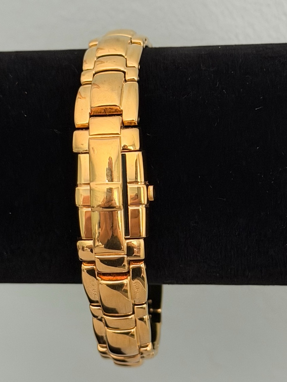 Citizen Peek A Boo Women's Watch Gold Tone Black Face 8.5” - Picture 5 of 8